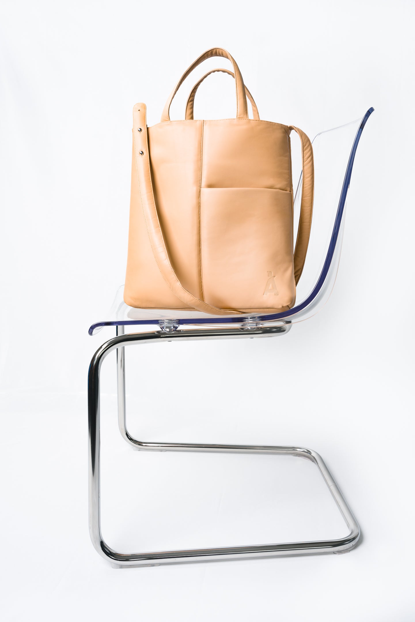 Biggie Cream - Padded Leather Shopper